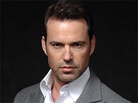 Murat Başoğlu Logo / Profil Resmi